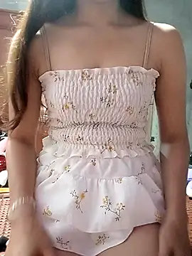 mymy06 online show from October 6, 4:15 pm