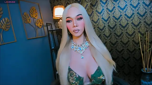 BelindaAbundance online show from November 27, 3:14 pm