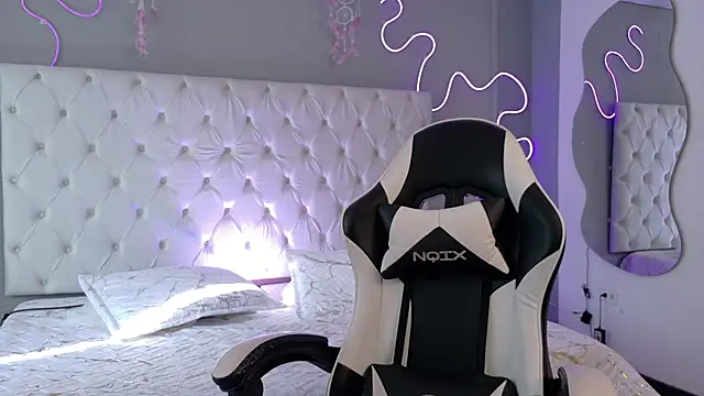 Emma visconti online show from November 30, 12:42 pm