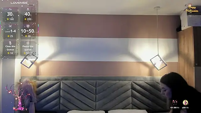 Mia Valentine  online show from October 14, 8:31 pm