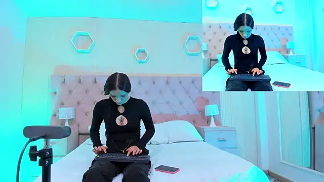 markAndPhilip online show from September 14, 12:15 pm