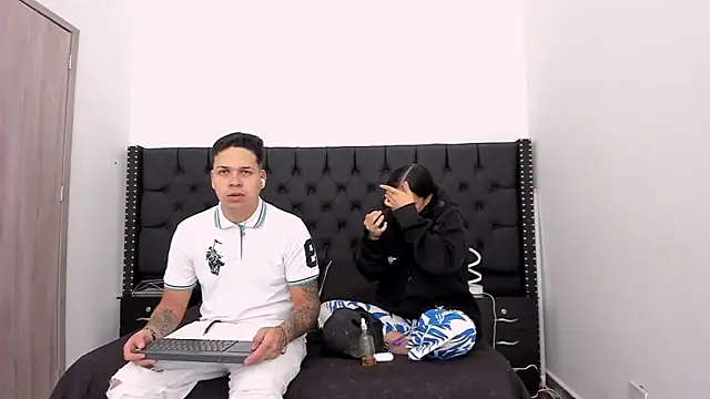 markAndPhilip online show from November 23, 11:54 am