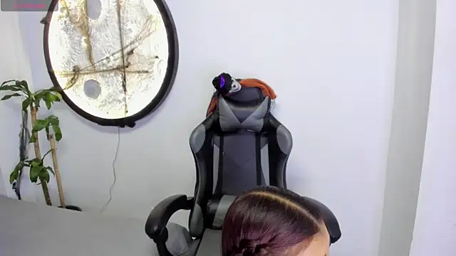 Miaa Rosse online show from October 4, 12:03 pm