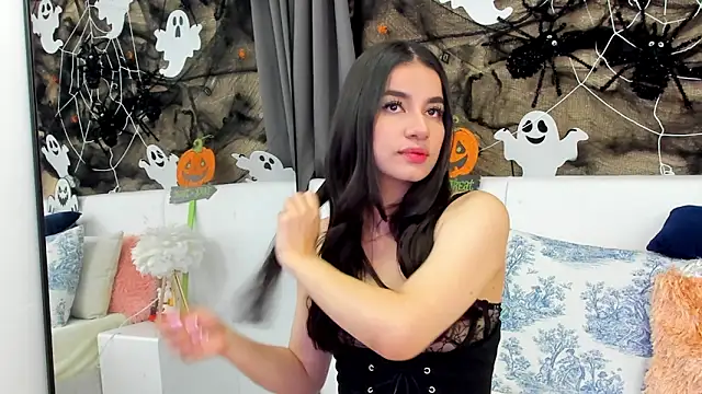 MiaDunoff online show from October 11, 9:46 pm