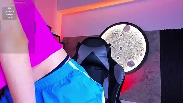 Deivid oficial20 online show from October 31, 7:48 pm