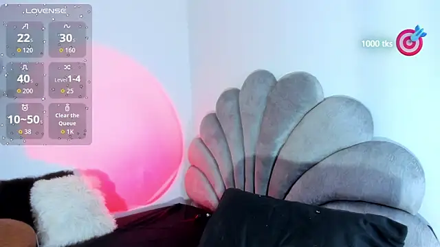 Snapshot of michell_danna chatting on November 7, 5:40 am michell danna online show from November 7, 5:40 am