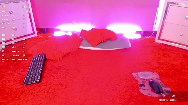 AikoSnow online show from September 14, 6:45 am