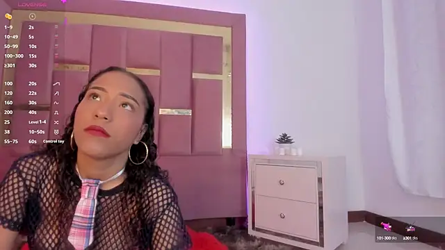 AikoSnow online show from September 27, 4:23 pm