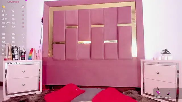 AikoSnow online show from October 16, 2:18 pm