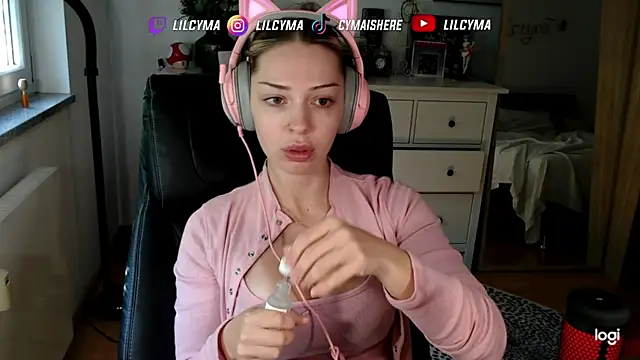 cymaishere online show from October 3, 10:45 am