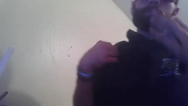 hungspundick1 online show from October 23, 7:01 pm