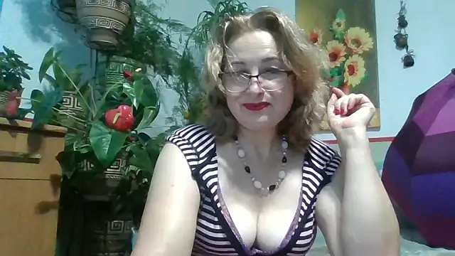Snapshot of ZhannaLove480 chatting on September 22, 3:03 pm ZhannaLove480 online show from September 22, 3:03 pm