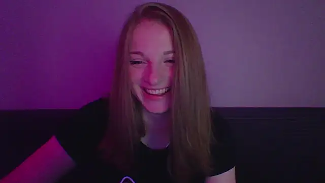 Snapshot of Star_Girlish chatting on November 4, 7:02 pm Star Girlish online show from November 4, 7:02 pm