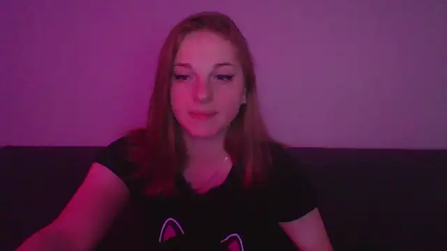 Snapshot of Star_Girlish chatting on November 5, 7:47 pm Star Girlish online show from November 5, 7:47 pm