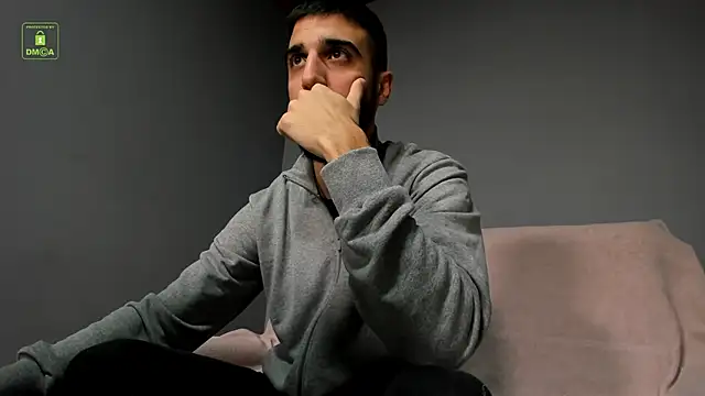 Zeyn Edwards online show from October 21, 5:08 am