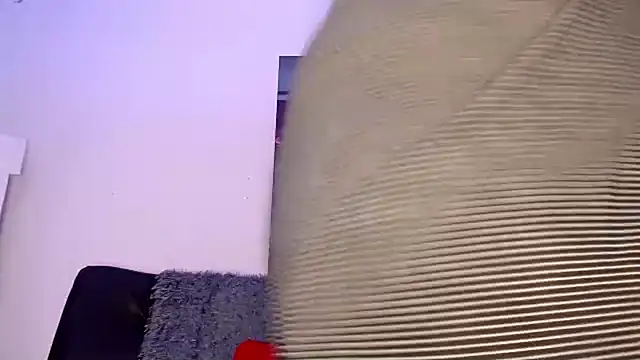 Snapshot of LAHILA_COOPERR chatting on October 16, 12:17 pm LAHILA COOPERR online show from October 16, 12:17 pm