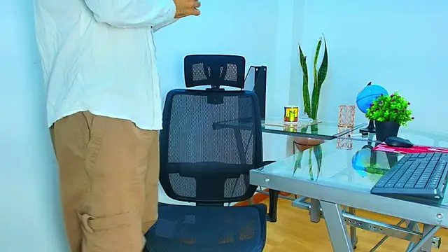 Ares Alpha online show from September 19, 12:50 pm