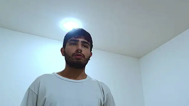 Ares Alpha online show from November 5, 7:25 pm