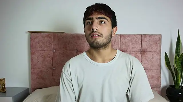 Ares Alpha online show from November 21, 6:17 pm