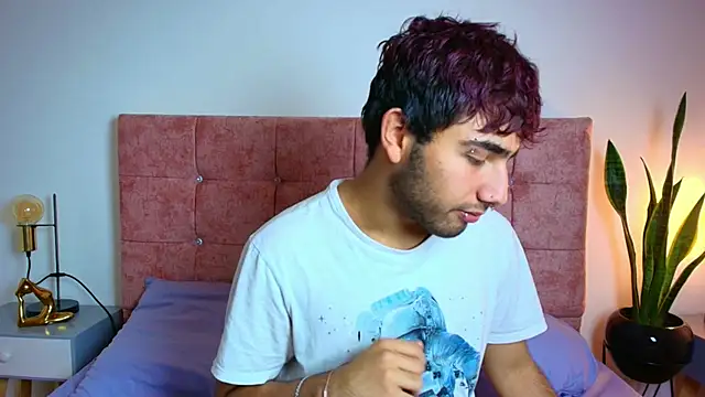 Ares Alpha online show from November 28, 6:10 pm