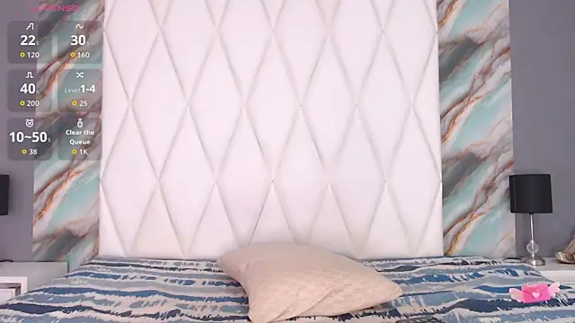 PenelopeBoobss online show from September 13, 5:13 pm