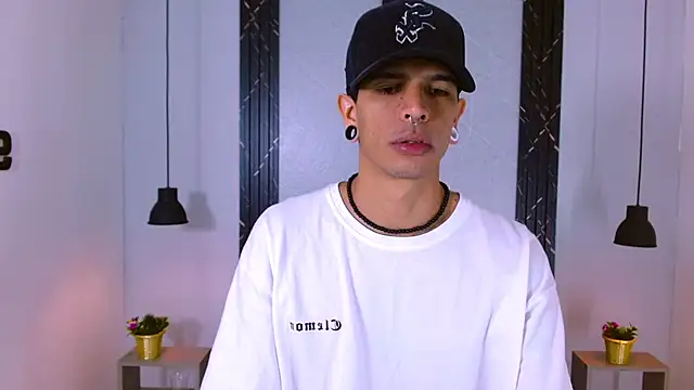 Franvill Trato online show from September 20, 7:26 pm