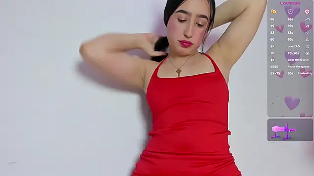 Niicolle Evanss online show from October 30, 8:20 pm