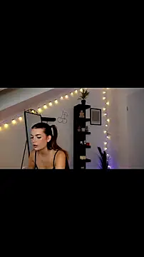 SophieFleur online show from September 20, 11:33 am