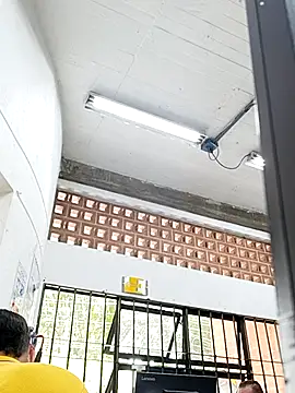 Snapshot of este_juan chatting on October 16, 4:08 pm este juan online show from October 16, 4:08 pm