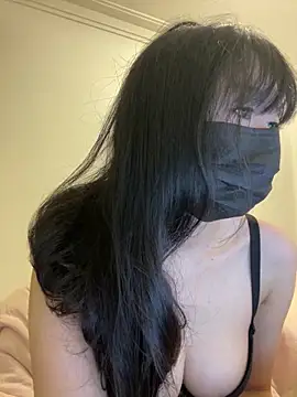 Snapshot of Minnie-2025 chatting on October 15, 4:51 pm Minnie-2025 online show from October 15, 4:51 pm