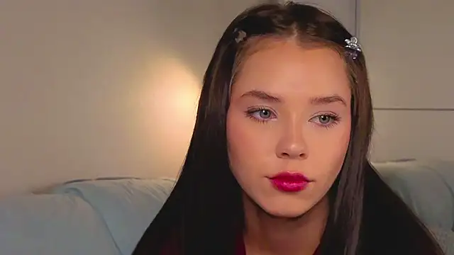 slyshypie online show from September 17, 1:57 pm