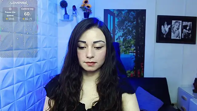 Eva Roussell online show from December 1, 2:44 pm