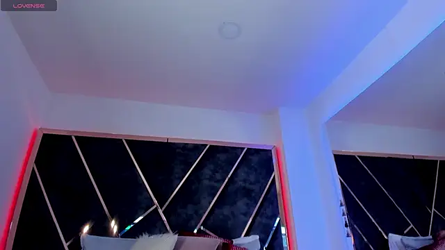 SusanaHenao online show from October 28, 5:59 pm