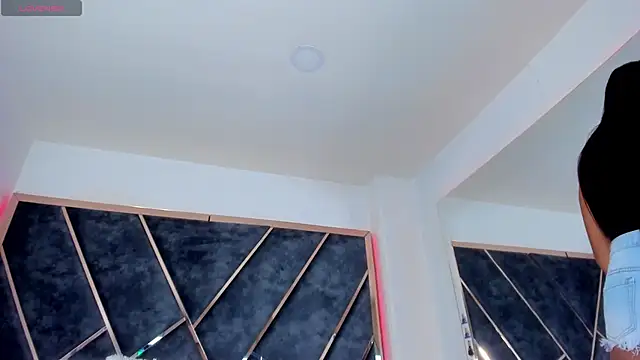 SusanaHenao online show from November 8, 5:34 pm