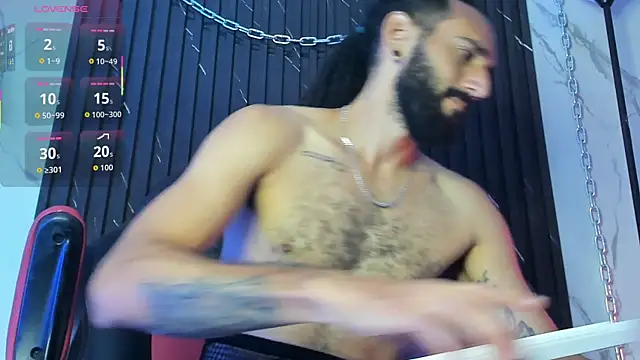 Snapshot of Tatis__ chatting on November 9, 1:09 pm Tatis online show from November 9, 1:09 pm