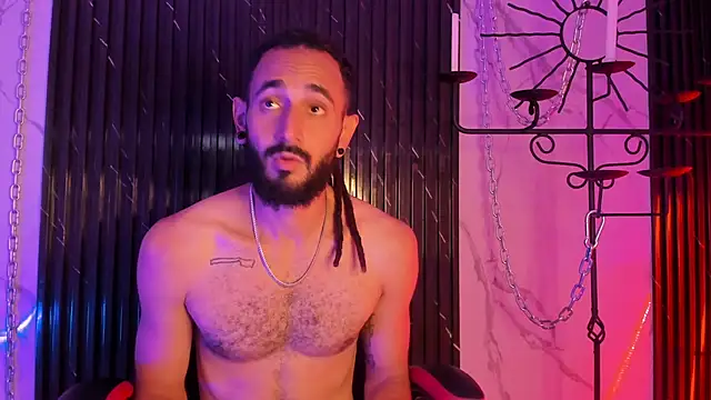 Snapshot of Tatis__ chatting on November 28, 7:49 pm Tatis online show from November 28, 7:49 pm