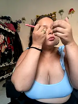 luna sweet16 online show from September 22, 12:40 pm