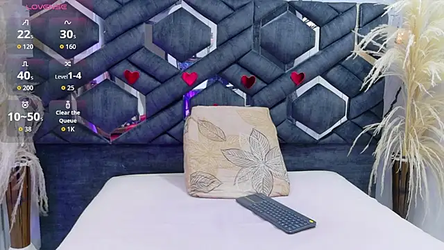 Natasha-Adams online show from October 7, 9:23 pm