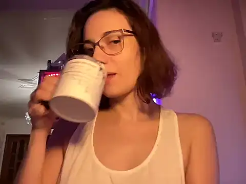 Tomiriss online show from September 11, 11:27 pm