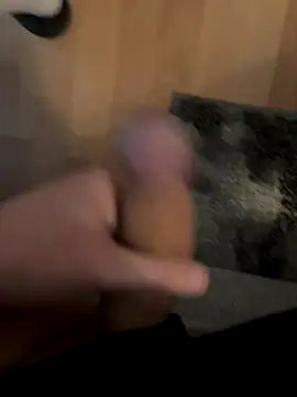 Snapshot of cook907920 chatting on November 1, 2:52 pm cook907920 online show from November 1, 2:52 pm