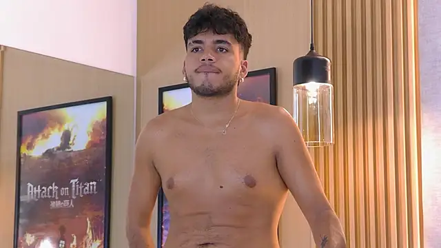 Snapshot of AlexanderJordan chatting on December 13, 7:53 pm AlexanderJordan online show from December 13, 7:53 pm