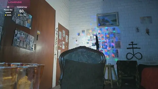 Snapshot of DiosaSexSymbol chatting on September 11, 4:34 am DiosaSexSymbol online show from September 11, 4:34 am