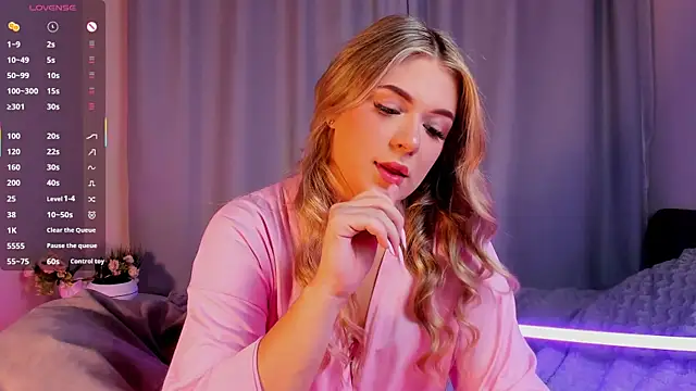 AliaBuerstatte online show from September 19, 6:30 pm