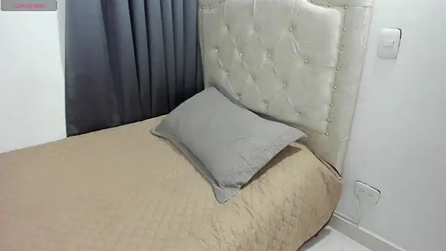 Sunnycurvymf online show from November 5, 9:48 pm