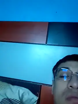 Exotic19cm online show from October 22, 7:30 am