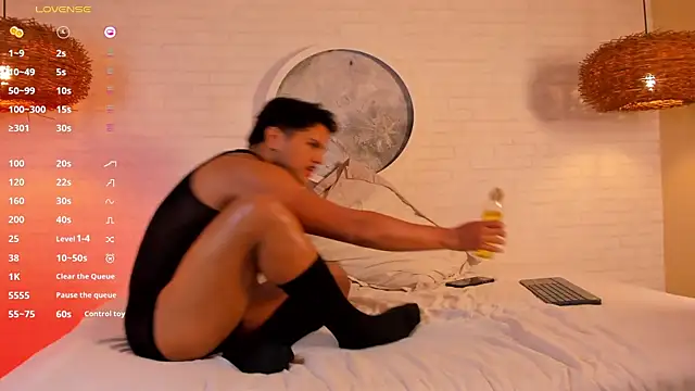 thiago mercer online show from September 10, 11:10 am