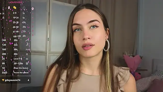 Snapshot of Moonlight1Sonata1 chatting on September 9, 9:09 am Moonlight1Sonata1 online show from September 9, 9:09 am