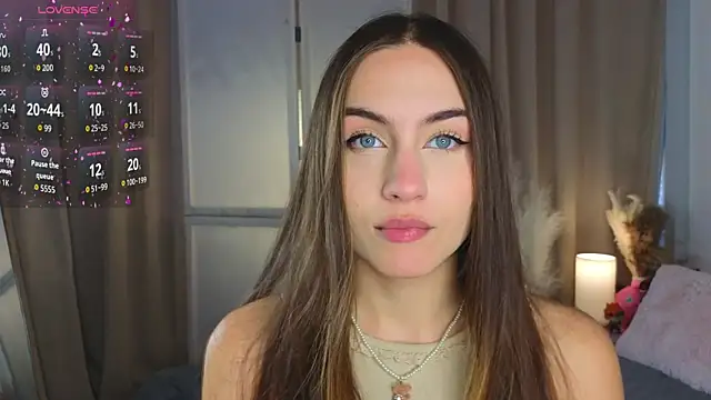 Snapshot of Moonlight1Sonata1 chatting on October 13, 9:09 am Moonlight1Sonata1 online show from October 13, 9:09 am