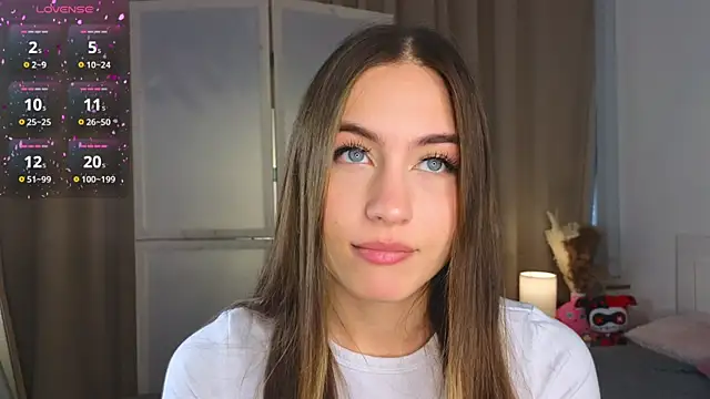 Snapshot of Moonlight1Sonata1 chatting on October 16, 9:10 am Moonlight1Sonata1 online show from October 16, 9:10 am