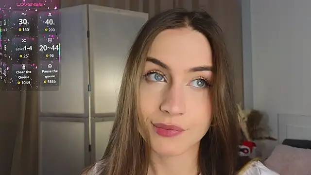 Snapshot of Moonlight1Sonata1 chatting on November 13, 9:08 am Moonlight1Sonata1 online show from November 13, 9:08 am